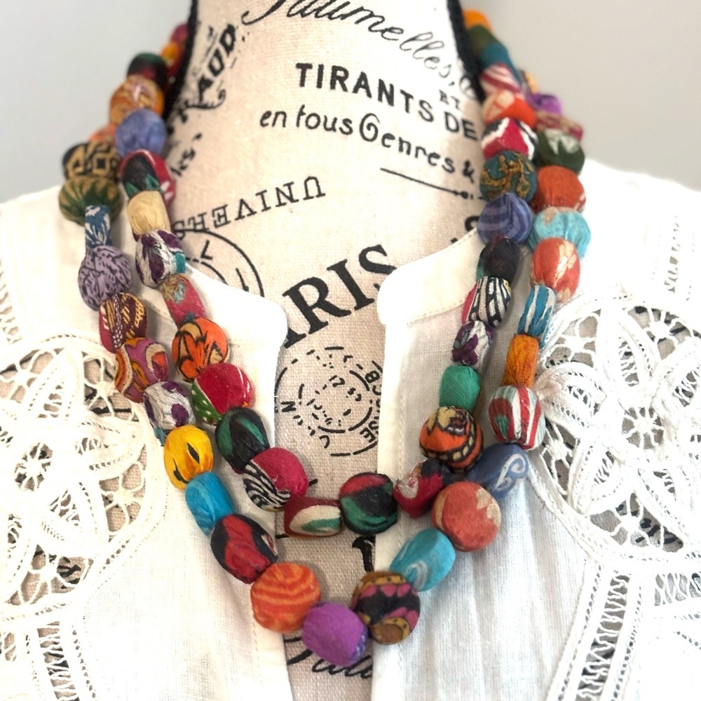 Kantha Pastille Necklace-style 1